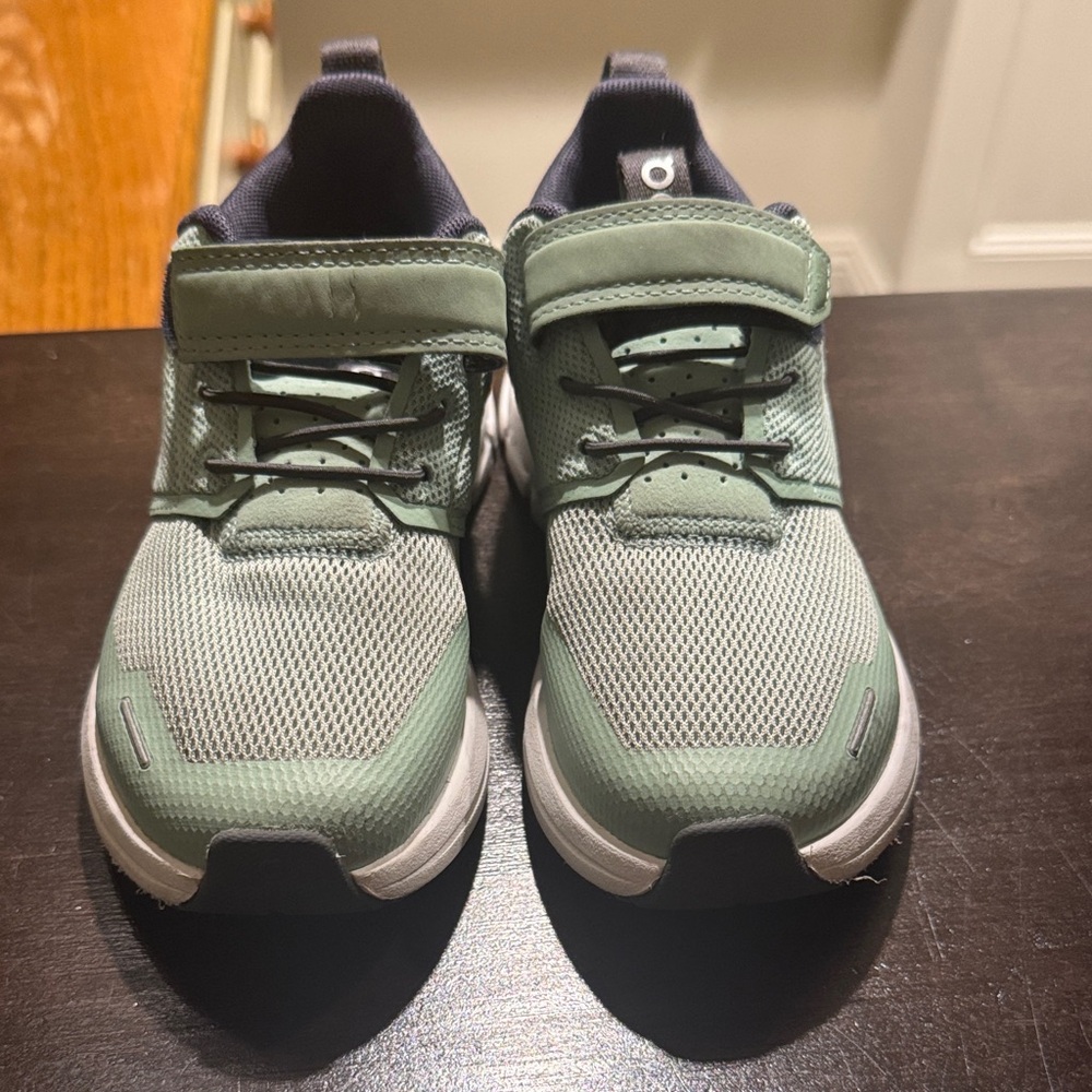 Kids' Green Sneakers with Velcro Strap